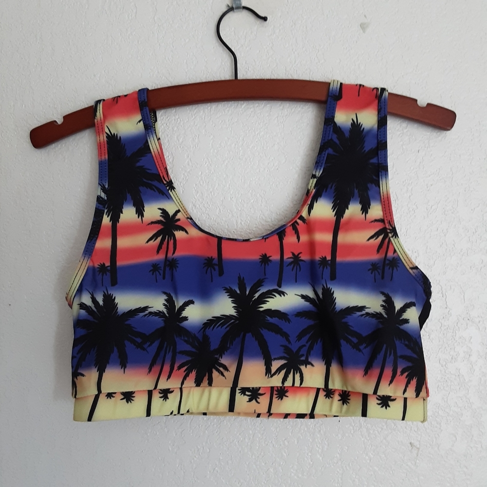 Swim top - Picture 2 of 3